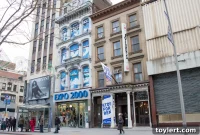 Spotlight: 372 Fulton Street