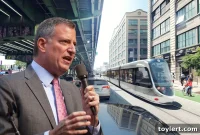 Mayor-Backed Streetcar: A Transformative Game Changer