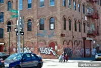 Afternoon Headlines: Mailman Arrest Questioned, F Train Fares Ignite Debate