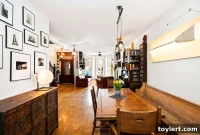 Luxury Limestone Residence in Park Slope Offering a Private Sauna