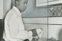 1949: Jackie Robinson, Proving Even Legends Do Dishes