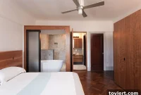 Stuy Heights Limestone’s Modern Evolution Honoring Original Woodwork