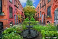 Cobble Hill’s Rare Mews House Offers Rooftop Luxury for $2.049 Million