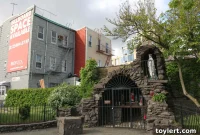 Brownstoner’s Top 5 This Week Williamsburg Grottoes and Patti Smith in Brooklyn Heights