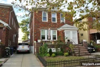 Your Vintage Beach Retreat: Sea Gate 3-Bed for $1,995