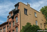 Roberta’s Lands Prime Spot in Williamsburg’s Domino Development