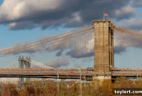 Brooklyn Bridge Inferno: One Killed, Six Hospitalized