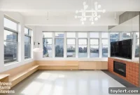 Lena Dunham’s Prime Williamsburg Gretsch Loft Hits Market for $3 Million
