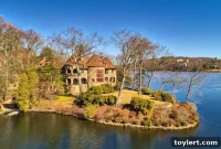 Bruce Price’s Monumental Lakeside Estate at Tuxedo Park