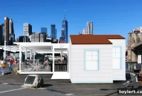 Landmarks Seeks Revisions from New Fulton Ferry Landing Restaurant