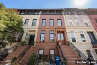 This Weekend’s Spotlight: Renovated Brownstones and Premier Listings from $1.25M