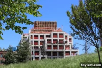 ODA’s Bold Concrete Design Crowns Dumbo Skyline