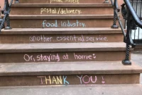 Brooklyn’de Teşekkür ve Umut Rüzgarı Merdivenlerden Pencerelere Esti