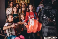 Ukrainian Youth Theater Finds a Stage in Fort Greene, Guided by an Active-Duty Director