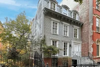 Brooklyn Heights Wood Frame Gem: Historic Charm Meets Modern Luxury