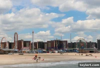 Swim Season Squeeze: Lifeguard Shortage Restricts City Beach Access