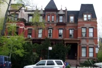 Architectural Spotlight: 301-305 Washington Avenue