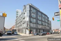 Starbucks Brewing Soon in Williamsburg