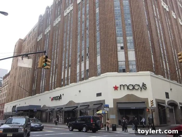 Brooklyn Macys Eyeing Apartment Conversion 2 Historic Macy's building at 422 Fulton Street in Downtown Brooklyn, contemplating its future