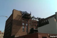 Illegal Dumbo Addition Razed at 53 Bridge Street