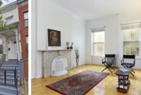 Spotlight On 164 South Portland Avenue