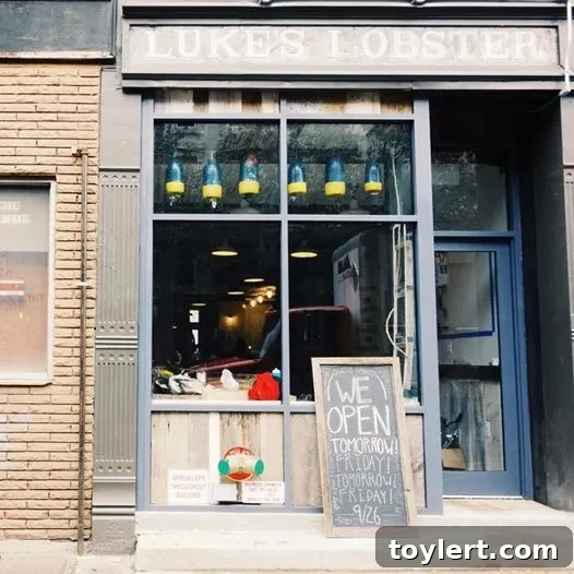 Luke's Lobster Arrives in Park Slope 2 Luke's Lobster Park Slope storefront at 237 5th Avenue, Brooklyn