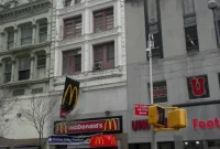 Fulton Street’s Premier Gas Lighting Showroom: 418-420