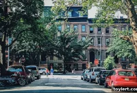 Hot Market Alert: Properties Sell Swiftly, Exceed Asking Prices