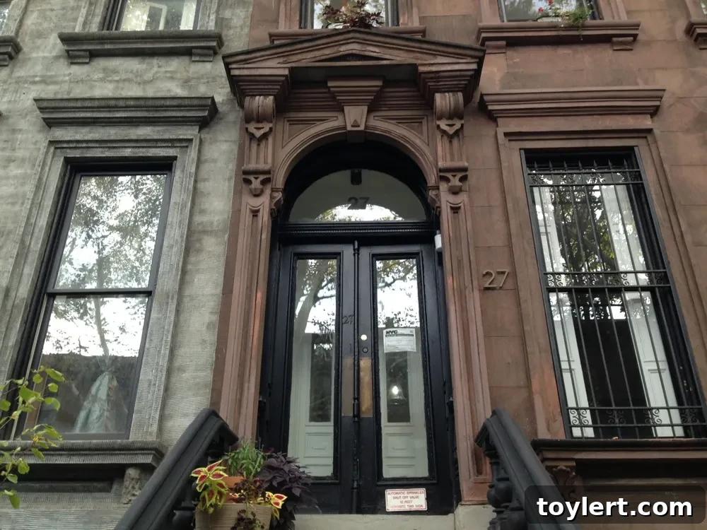 fort-greene-brownstone-door-stoop-100114