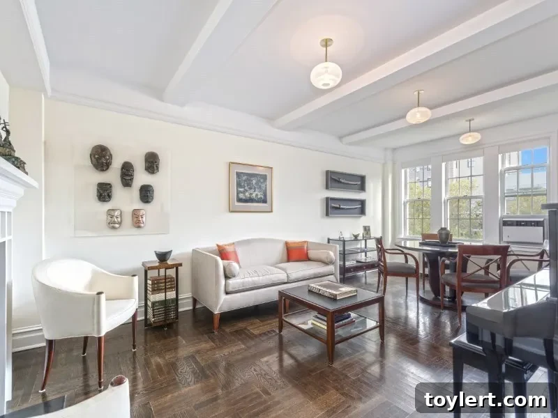 Brooklyn Heights Classic Seven Co-op 2 Brooklyn Heights Co-op For Sale -- 35 Pierrepont Street