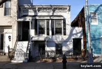 Williamsburg’s Daily Charm: The Fishscale Cottage at 151 Powers Street