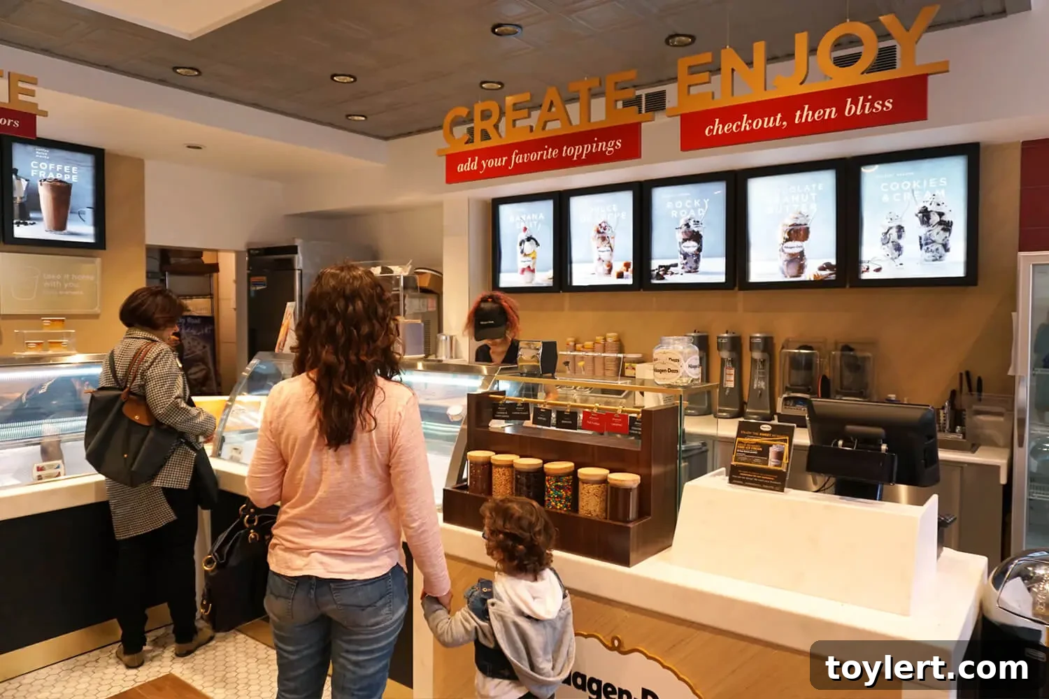 haagen dazs brooklyn renovation free cone day