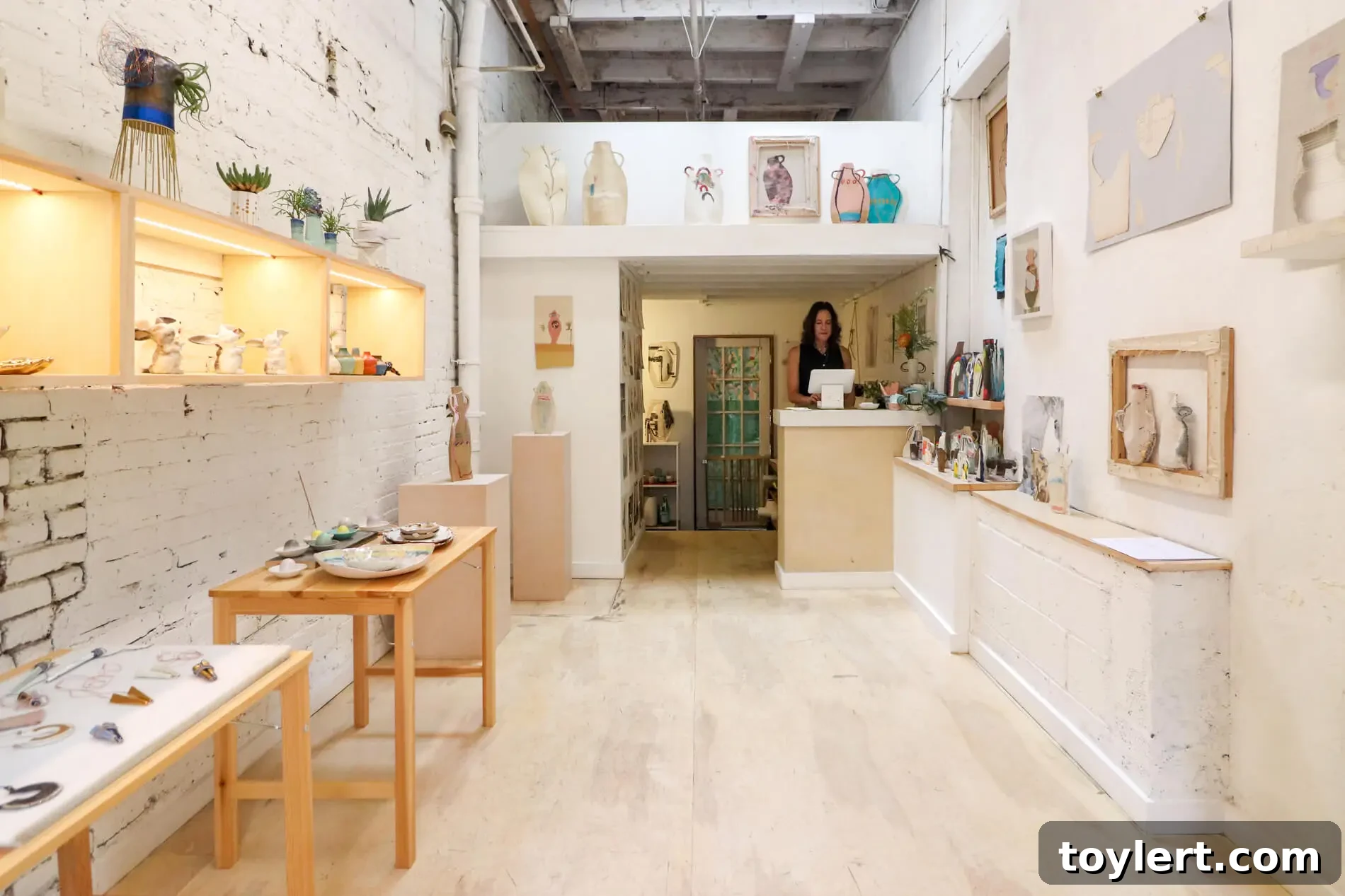 Greenpoint Hill Interior - Handmade Ceramics, Jewelry, and Art in Brooklyn