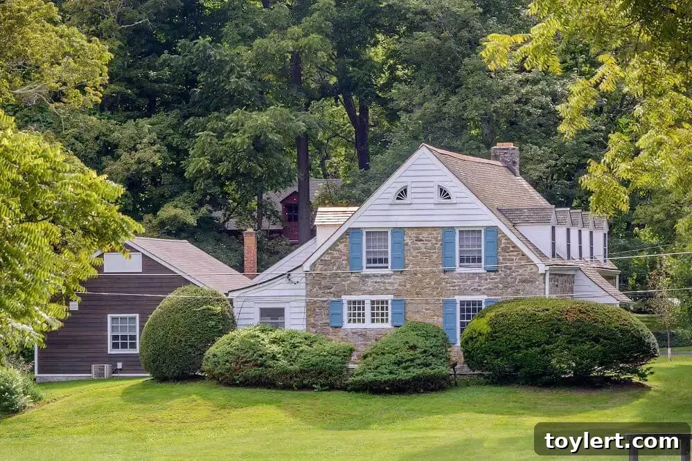 Unlock Your Hudson Valley Home Journey: Free Webinar June 12 – Register Today 2 Scenic view of the Hudson Valley, featuring rolling hills, a winding river, and charming houses, illustrating the picturesque appeal of Hudson Valley real estate.