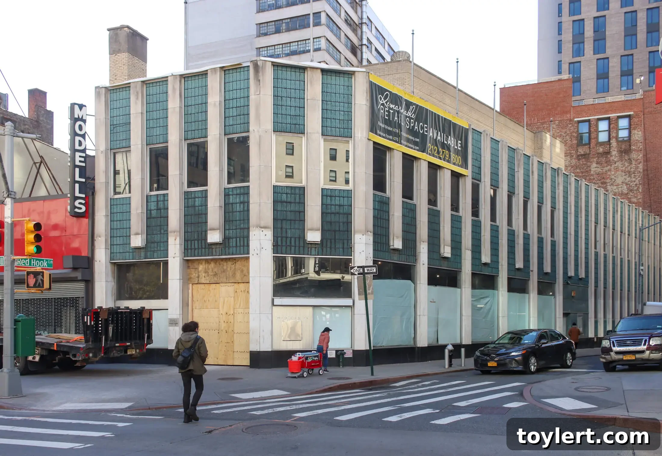 exterior of 356 Fulton Street