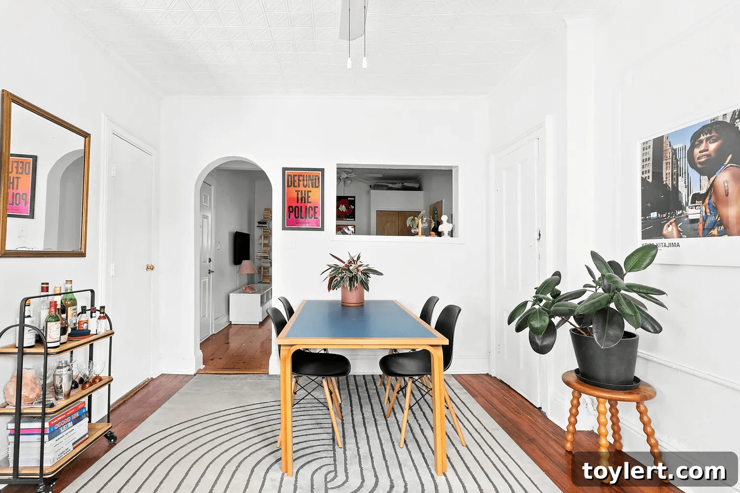 interior of 248 hoyt street