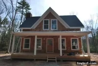 Old Houses, New Stories