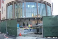 LIRR Atlantic Terminal Sheds Bulky Barriers